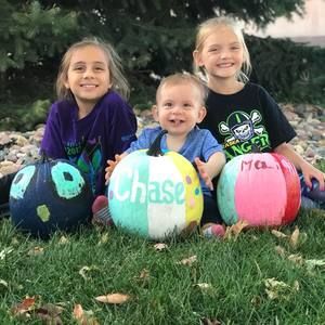 Meet your Posher, Cassandra